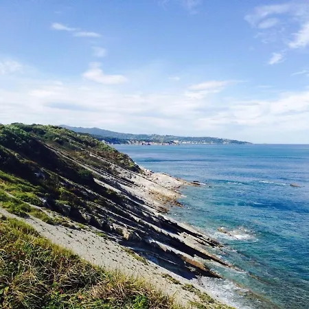 Apartment Renove Pres Du Centre Et De La Avec Parking Et Mezzanine - Fr-1-4-594 Saint-Jean-de-Luz