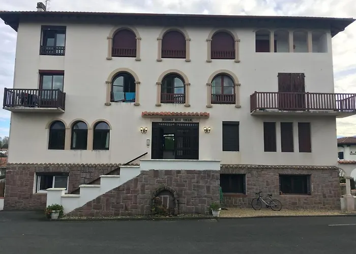 Renove Pres Du Centre Et De La Avec Parking Et Mezzanine - Fr-1-4-594 * Saint-Jean-de-Luz